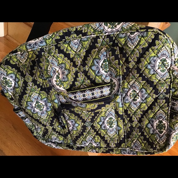 VERA BRADLEY CAMBRIDGE LARGE BAG - Fits A Laptop! - Picture 2 of 5